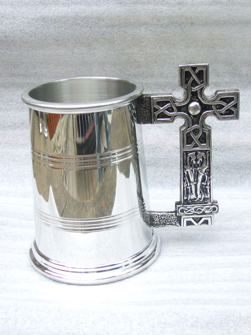 1 Pint Pewter Tankard with North Cross Celtic Handnle (T003)