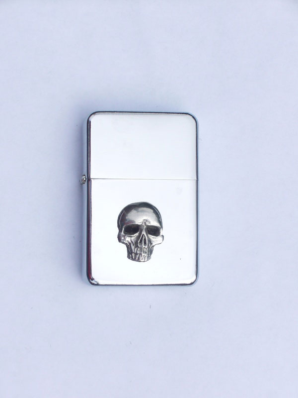 Petrol Lighter with Pewter Skull Badge (LP2)