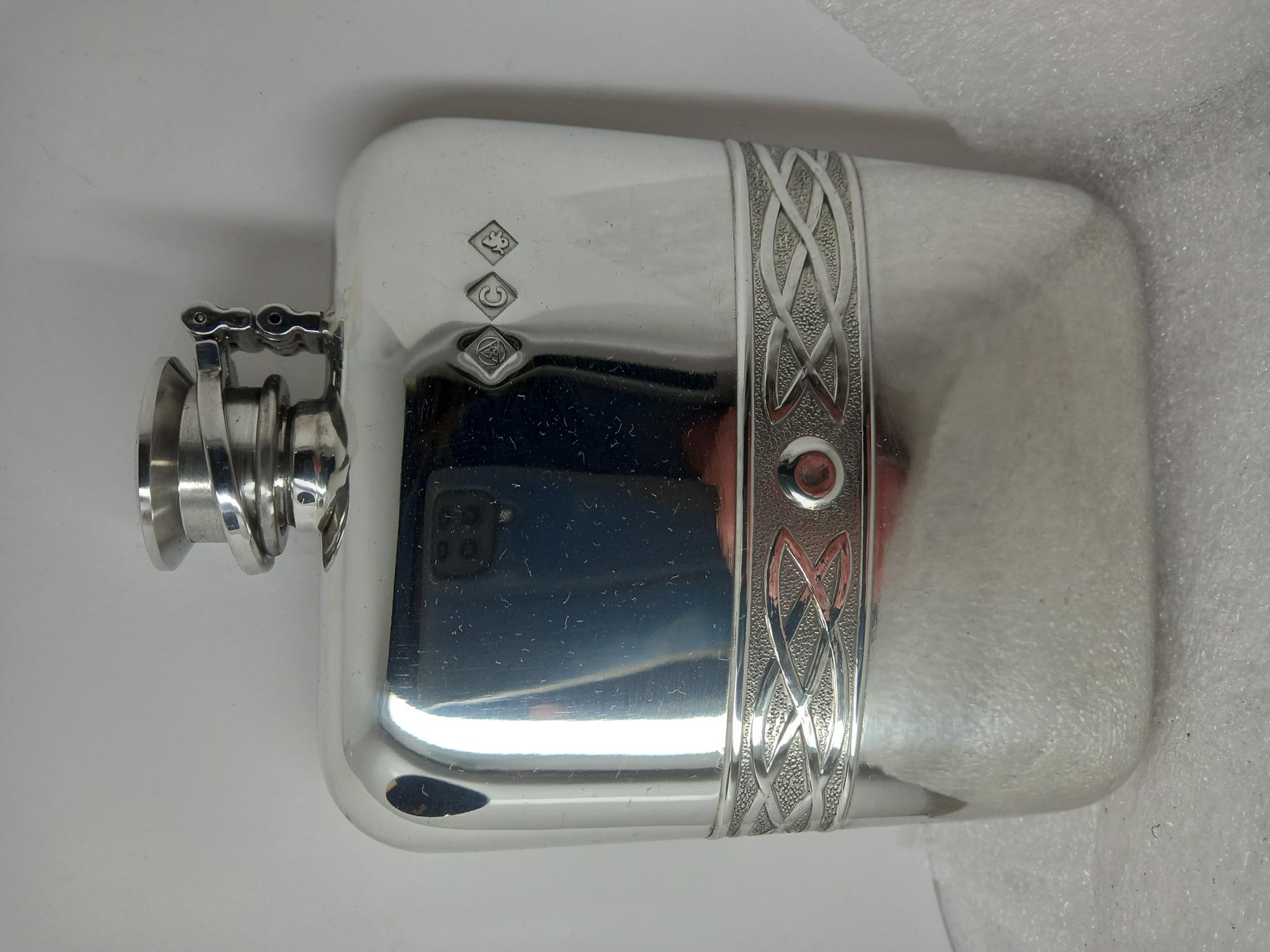 6oz Stamped flask Embossed Celtic band fitted captive top
