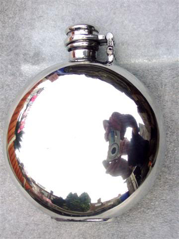 6oz Round Pewter Hip Flask with a Captive Top (F011)